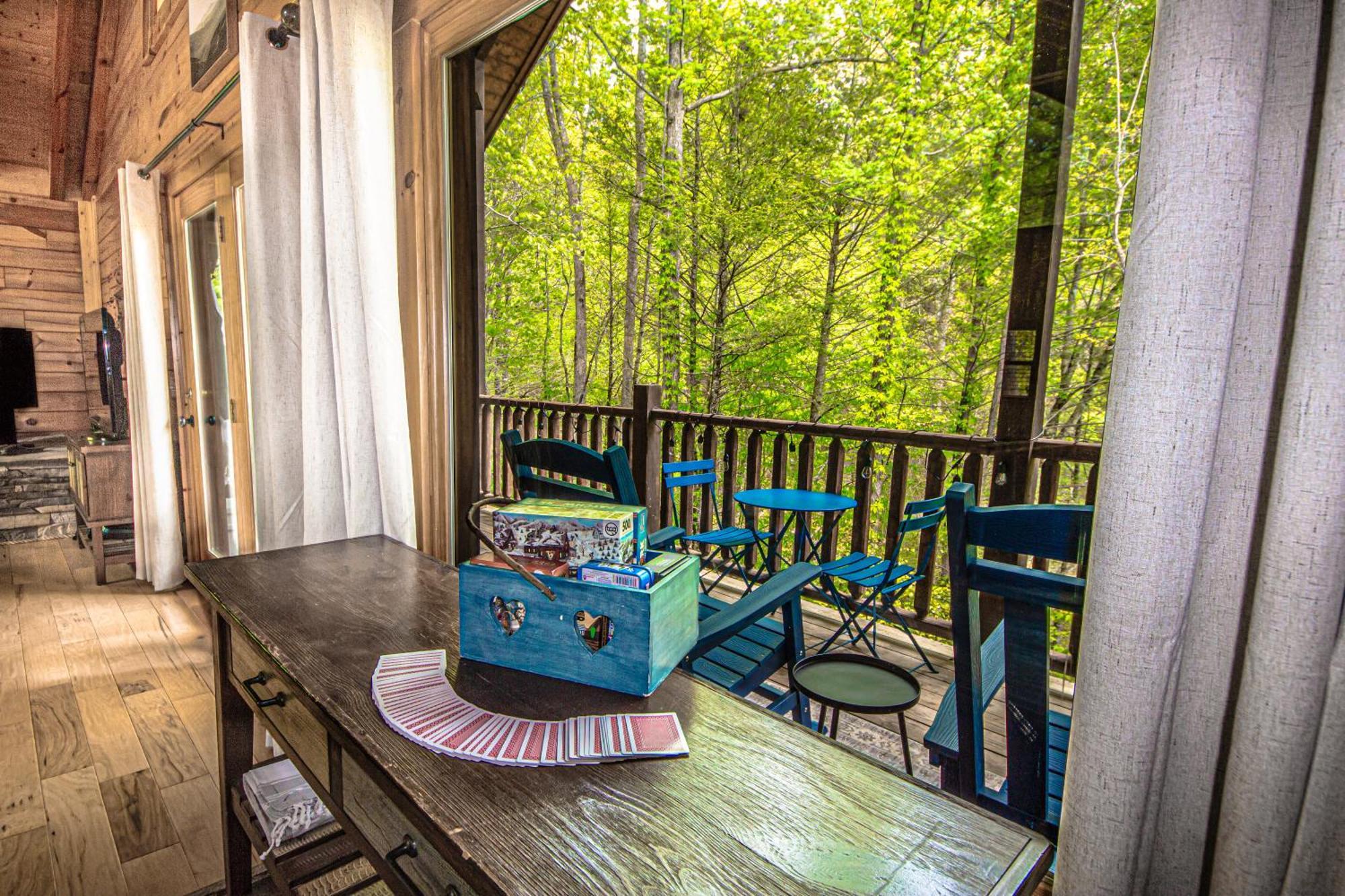 Love Me Tender Studio Cabin Sevierville Habitación foto