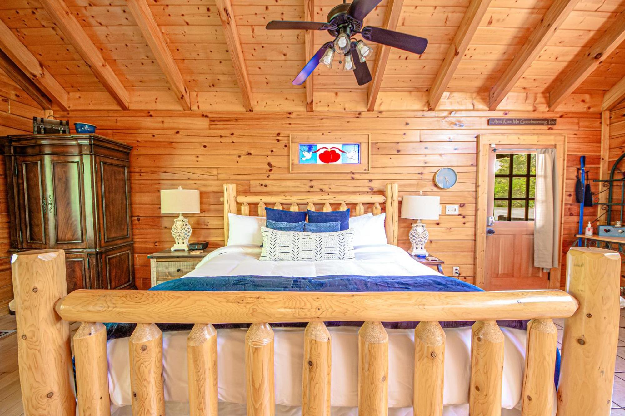 Love Me Tender Studio Cabin Sevierville Exterior foto
